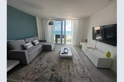 345 Ocean Dr #616, Miami Beach, FL 33139 - Photo 3