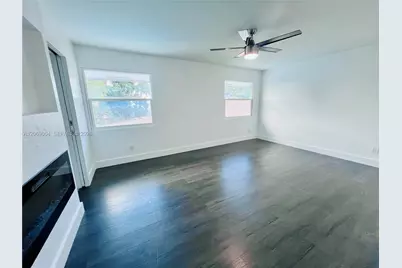750 SW 98th Ave, Pembroke Pines, FL 33025 - Photo 13