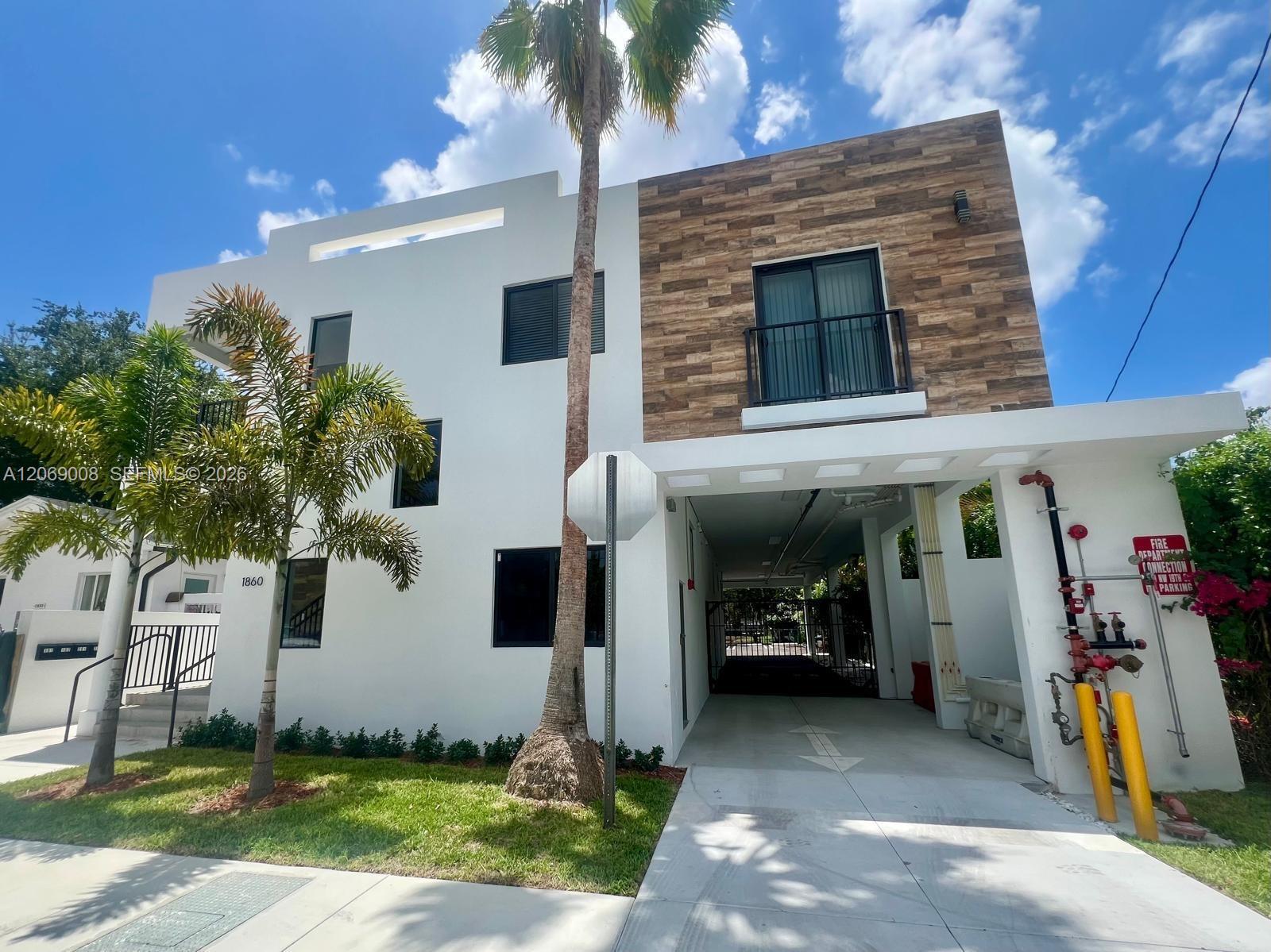 1860 NW 19th St #101 - 1860 NW 19th St #101, Miami, FL 33125 Luxury Property | Jose Angel Pina