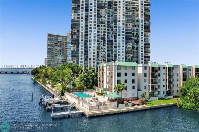 2201 Brickell Ave #96 - 2201 Brickell Ave #96, Miami, FL 33129 Luxury Property | Jose Angel Pina