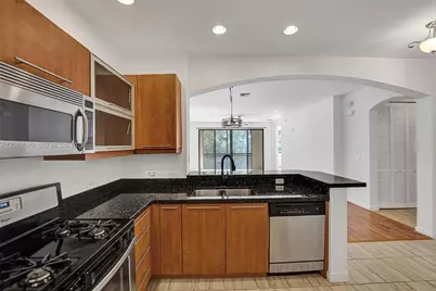 2925 NW 126th Ave #1-320, Sunrise, FL 33323 - Photo 3