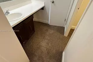488 NW 165th St Rd, Miami, FL 33169 - Photo 3