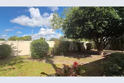 821 W Beckley Sq, Davie, FL 33325 - Photo 21