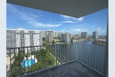 2801 NE 183rd St #1914W, Aventura, FL 33160 - Photo 1