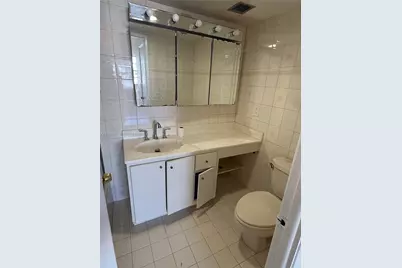 2801 NE 183rd St #1914W, Aventura, FL 33160 - Photo 5