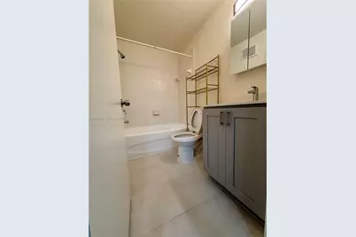 1260 SE 27th St #204, Homestead, FL 33035 - Photo 9
