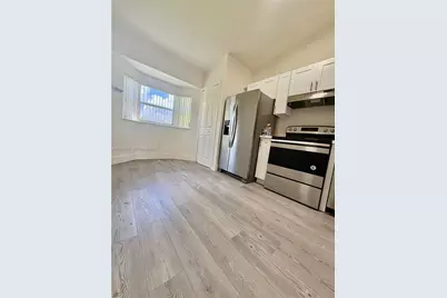1260 SE 27th St #204, Homestead, FL 33035 - Photo 5