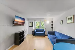 201 Berkley Rd, Hollywood, FL 33024 - Photo 13
