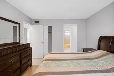 201 Berkley Rd #309, Hollywood, FL 33024 - Photo 21