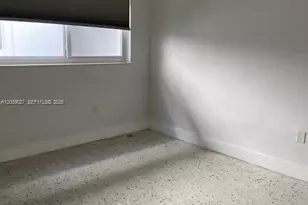 828 SW 20th Ave, Miami, FL 33135 - Photo 11