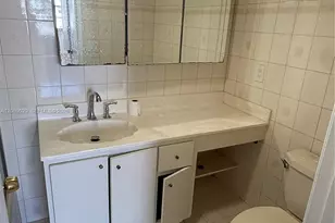 2801 NE 183rd St, Aventura, FL 33160 - Photo 13