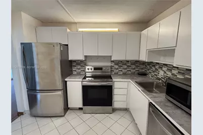 2801 NE 183rd St #1914W, Aventura, FL 33160 - Photo 3