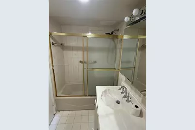 2801 NE 183rd St #1914W, Aventura, FL 33160 - Photo 11