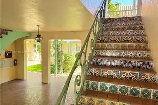 736 13th St, Miami Beach, FL 33139 - Photo 5