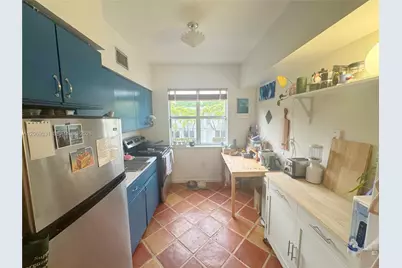 736 13th St #213, Miami Beach, FL 33139 - Photo 13