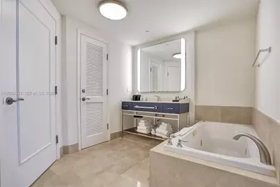 4401 Collins Ave #1503, Miami Beach, FL 33140 - Photo 33