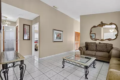 6983 W 24th Ln, Hialeah, FL 33016 - Photo 3