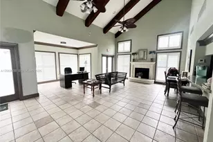 8793 NW 39th St, Sunrise, FL 33351 - Photo 21