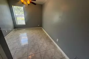 8793 NW 39th St, Sunrise, FL 33351 - Photo 15