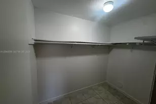 8793 NW 39th St, Sunrise, FL 33351 - Photo 13