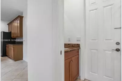 4762 Lakeside Ter, Davie, FL 33314 - Photo 23