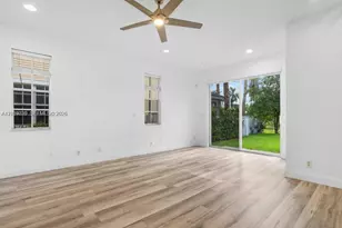 4762 Lakeside Terrace, Davie, FL 33314 - Photo 13