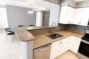 1155 Brickell Bay Dr, Miami, FL 33131 - Photo 5