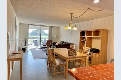 3150 W Rolling Hills Cir #201, Davie, FL 33328 - Photo 5