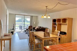 3150 W Rolling Hills Cir, Davie, FL 33328 - Photo 5