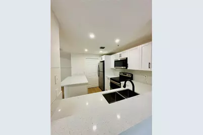 6560 NW 114th Ave #523, Doral, FL 33178 - Photo 3