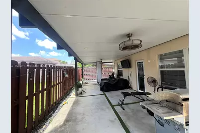 2410 NE 4th St #2410, Homestead, FL 33033 - Photo 17