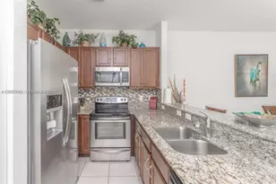 8922 SW 18th St, Miramar, FL 33025 - Photo 7