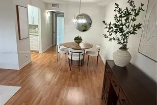 750 SW 133rd Terrace, Pembroke Pines, FL 33027 - Photo 9