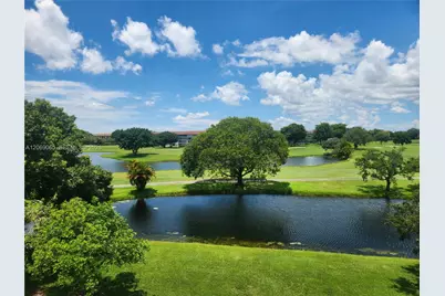 750 SW 133rd Ter #403C, Pembroke Pines, FL 33027 - Photo 1