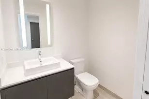 1451 Brickell Ave, Miami, FL 33131 - Photo 9