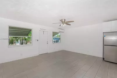 2901 Polk St #10, Hollywood, FL 33020 - Photo 3