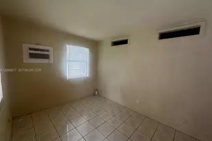 2228 Grant St, Hollywood, FL 33020 - Photo 7