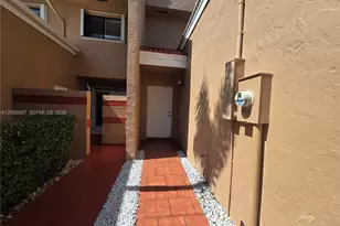 12025 S Las Palmas Dr, Pembroke Pines, FL 33025 - Photo 3