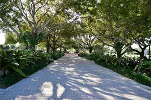 55 Ocean Ln Dr, Key Biscayne, FL 33149 - Photo 49