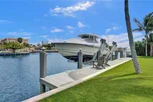 1651 Diplomat Pkwy, Hallandale Beach, FL 33009 - Photo 25