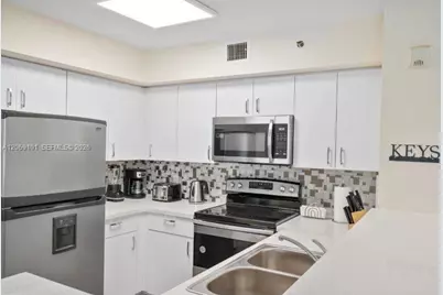 19999 E Country Club Dr #1206, Aventura, FL 33180 - Photo 11
