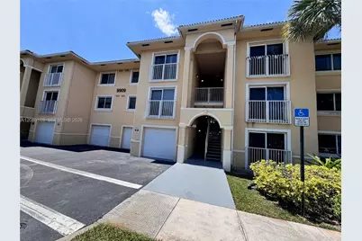 9909 Westwood Dr #16-1, Tamarac, FL 33321 - Photo 3