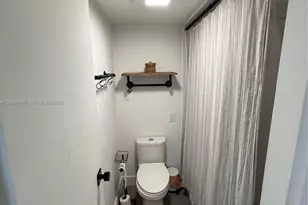 3625 N Country Club Dr, Aventura, FL 33180 - Photo 11