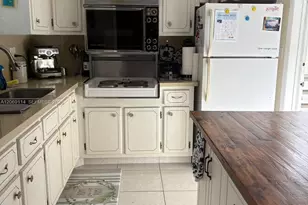5300 Washington St, Hollywood, FL 33021 - Photo 9