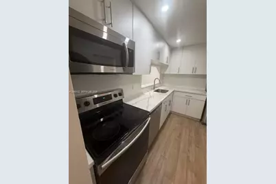 8420 SW 133rd Ave Rd #201, Miami, FL 33183 - Photo 9