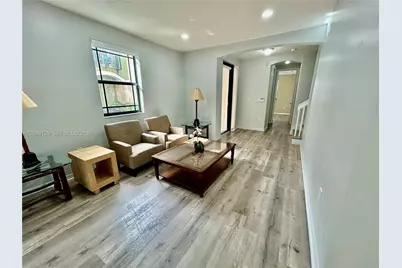 607 NE 35th Ave #607, Homestead, FL 33033 - Photo 9