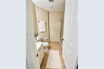 607 NE 35th Ave #607, Homestead, FL 33033 - Photo 9