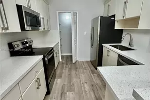 607 NE 35th Ave, Homestead, FL 33033 - Photo 5