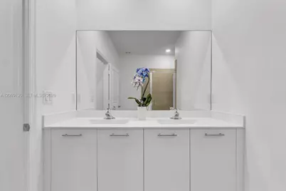 12613 NW 23rd Pl, Miami, FL 33167 - Photo 35