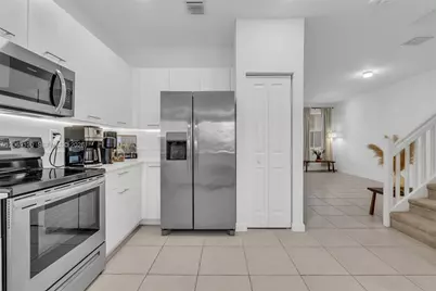 12613 NW 23rd Pl, Miami, FL 33167 - Photo 3